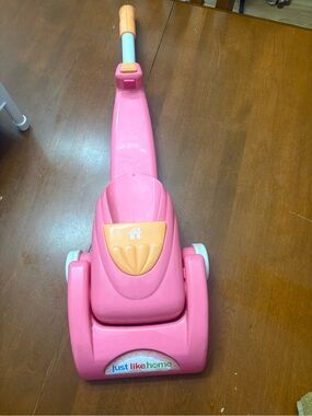 Just Like Home Pink Toy Vacuum Cleaner for Kids